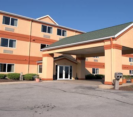 Commodore Perry Inn & Suites Port Clinton Ngoại thất bức ảnh